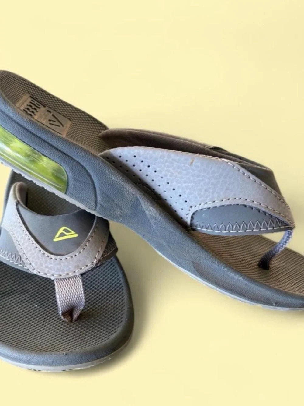 Reef Kids Gray Flip Flop Sandals with Yellow Logo